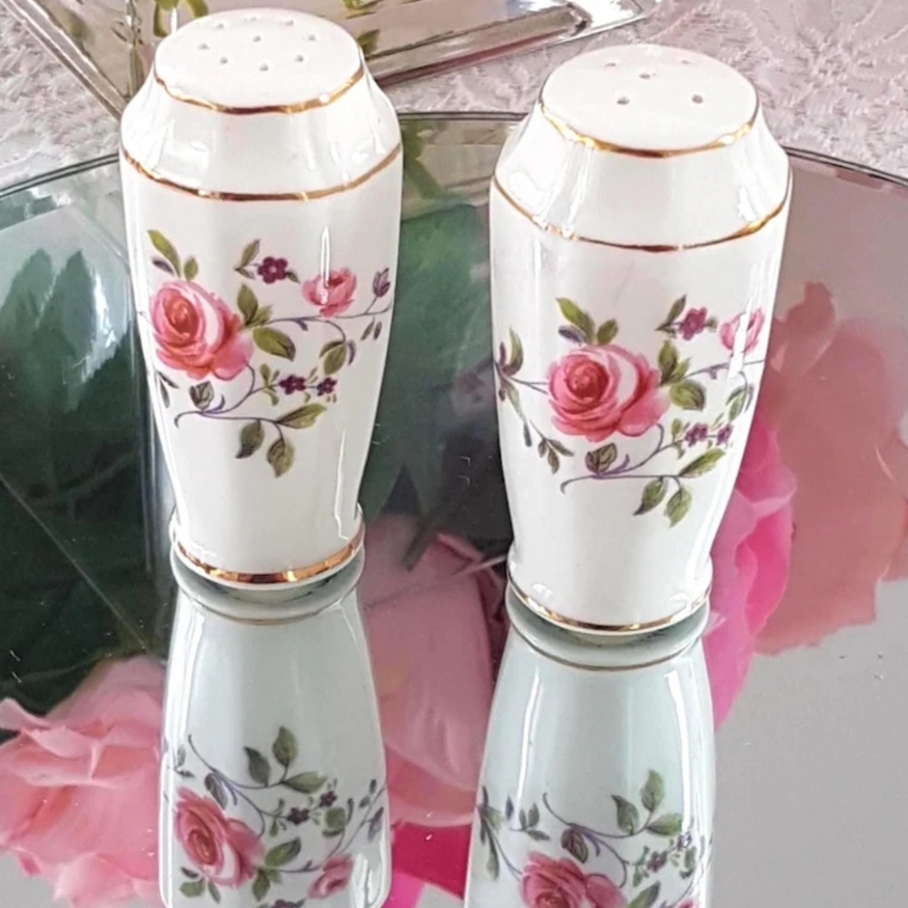 Royal Adderley FRAGRANCE Salt and Pepper Shakers Set Bone China England - Picture 2 of 10